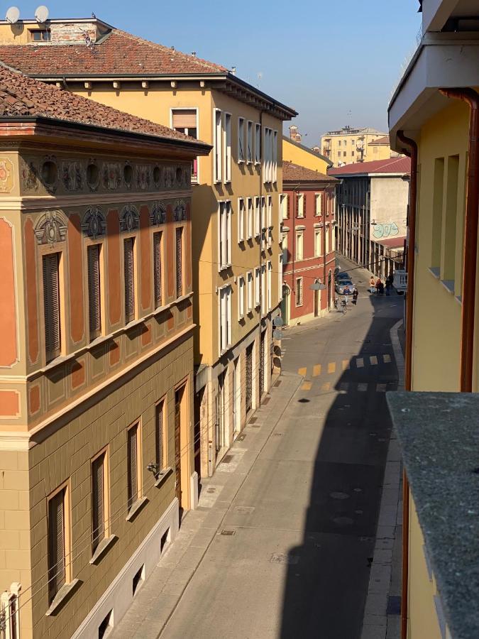 Loft Manzoni 37 Lägenhet Cremona Exteriör bild